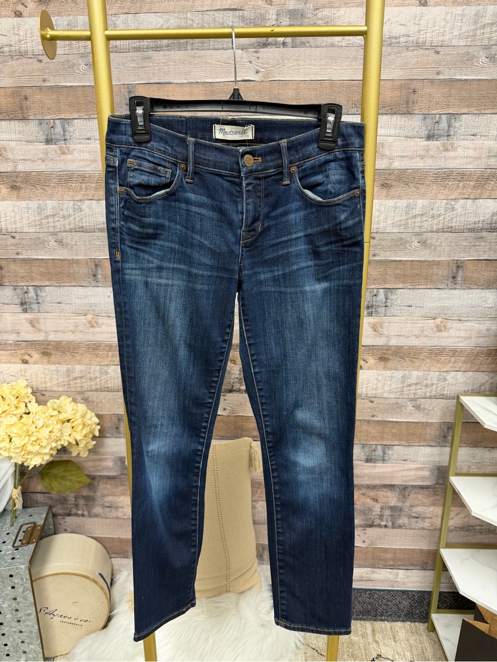 Madewell mid-rise skinny jean 27